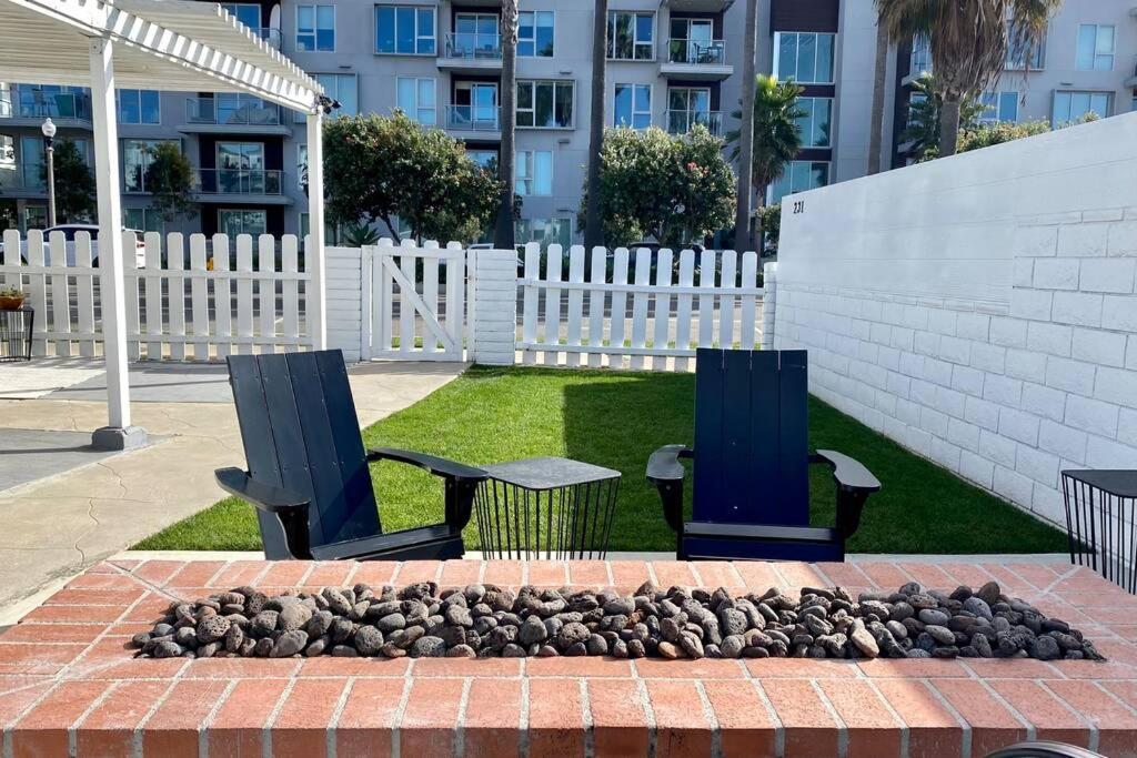 Steps To The Beach, Pacific City And Main Street - Studio Huntington Beach Extérieur photo