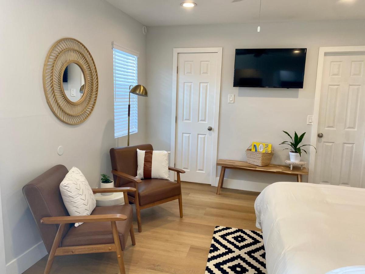 Steps To The Beach, Pacific City And Main Street - Studio Huntington Beach Extérieur photo
